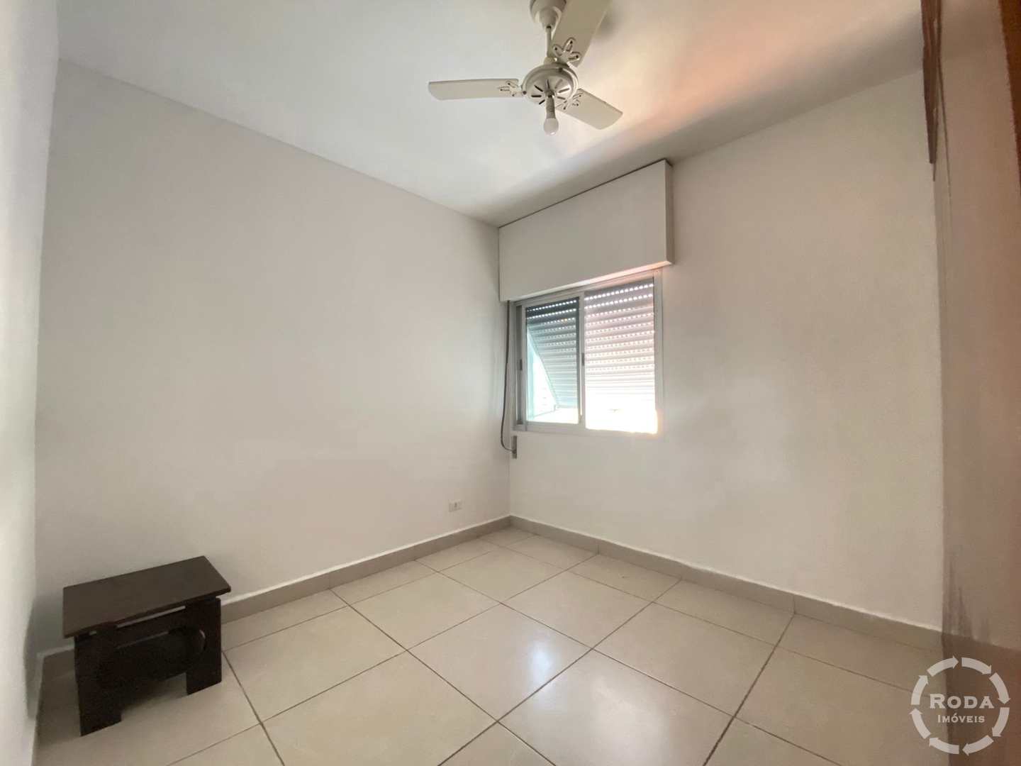 Apartamento à venda com 1 quarto, 55m² - Foto 11