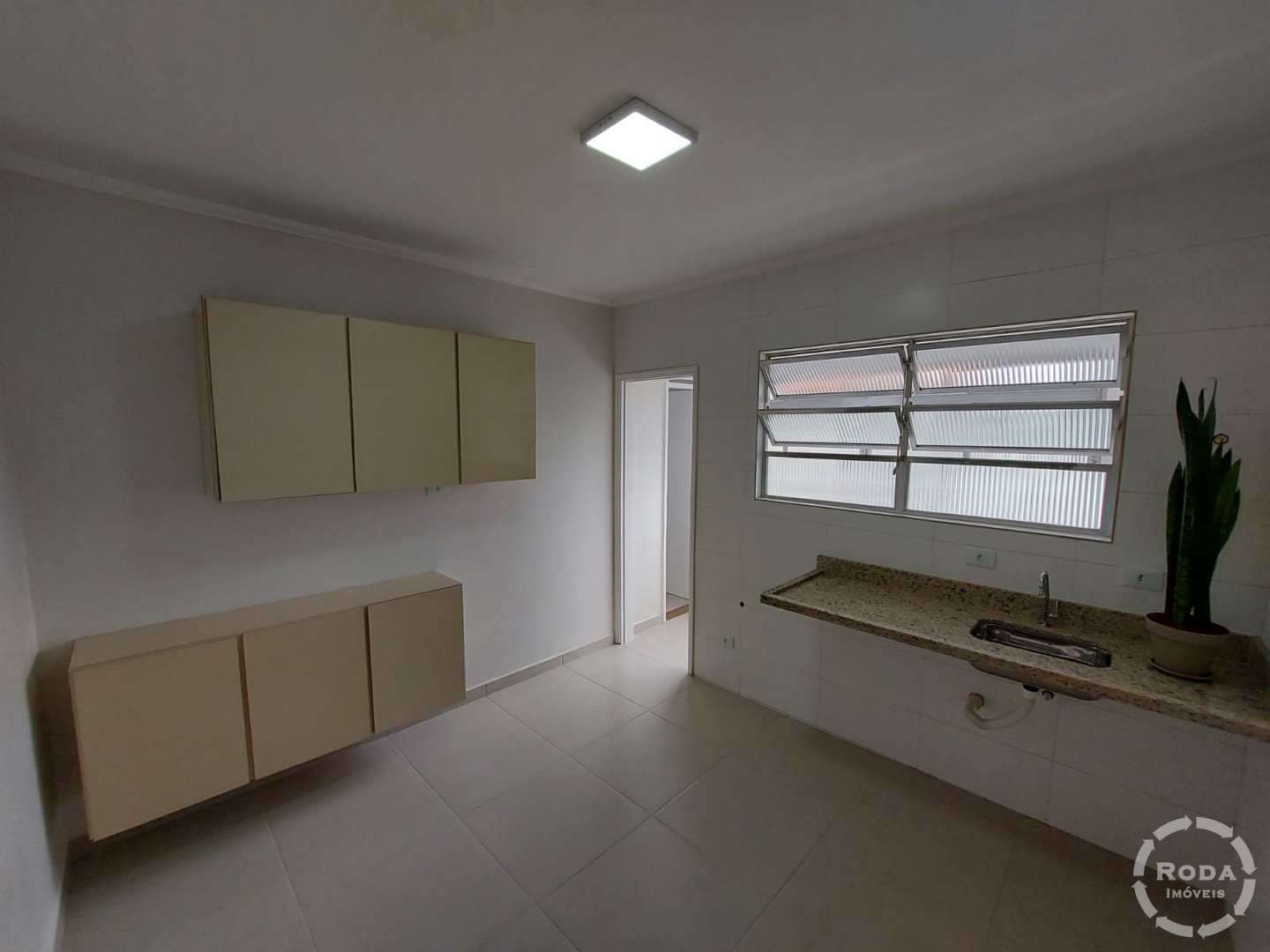 Apartamento à venda com 2 quartos, 82m² - Foto 4