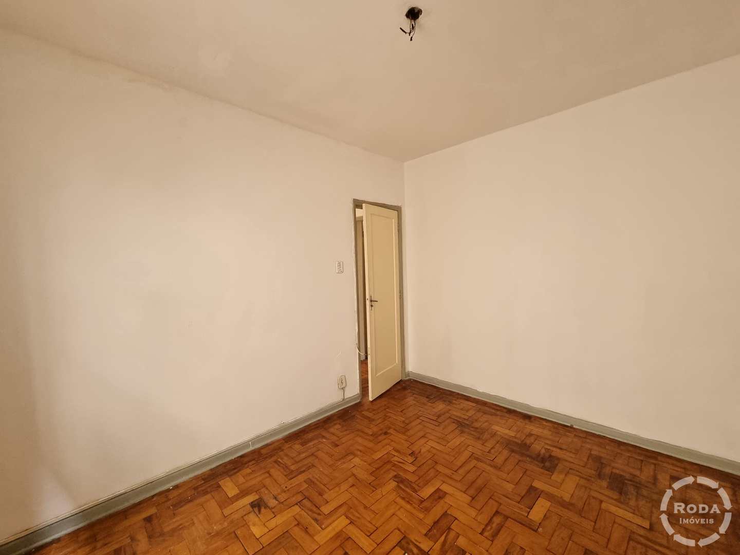 Apartamento à venda com 2 quartos, 70m² - Foto 12