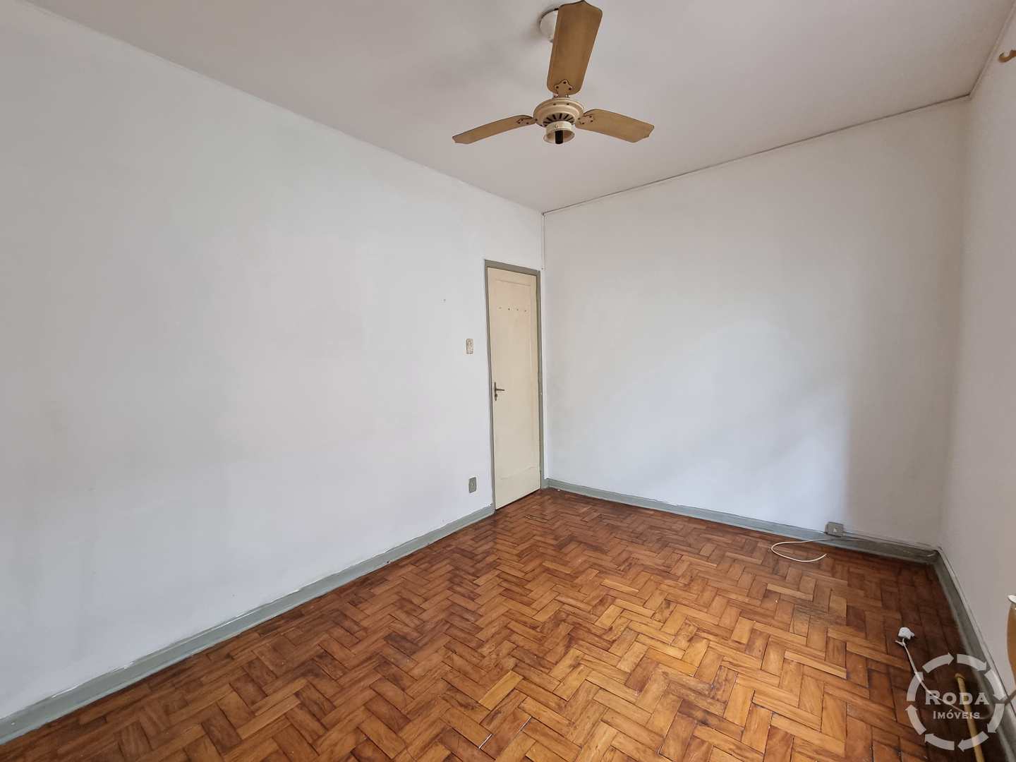 Apartamento à venda com 2 quartos, 70m² - Foto 7