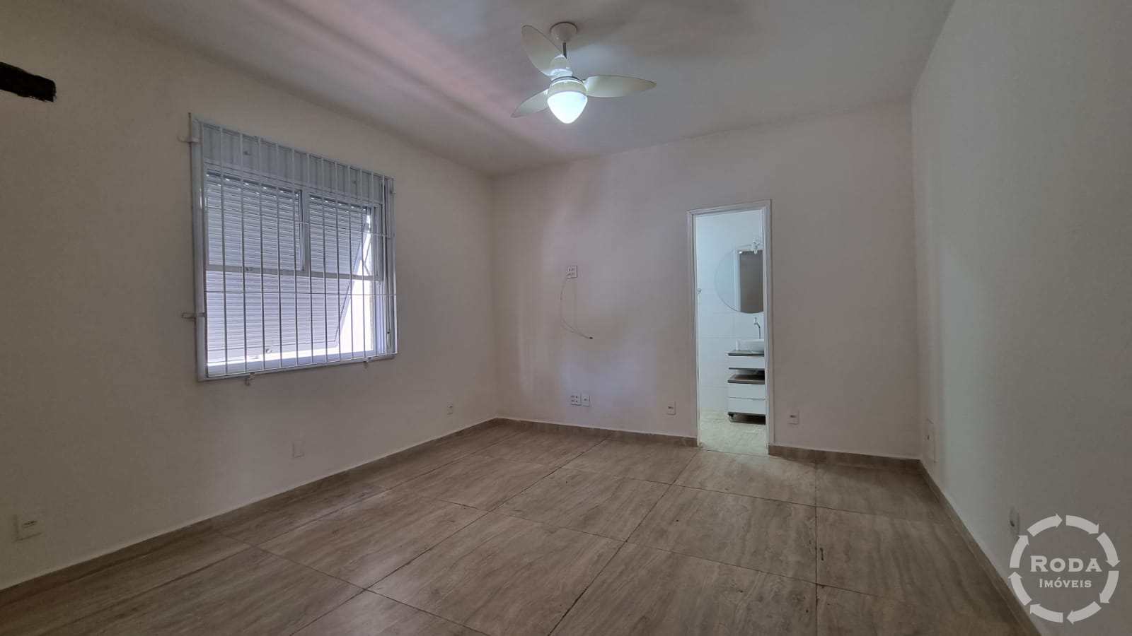 Apartamento à venda com 3 quartos, 165m² - Foto 9