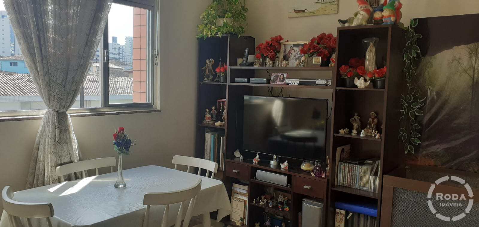 Apartamento à venda com 2 quartos, 71m² - Foto 2