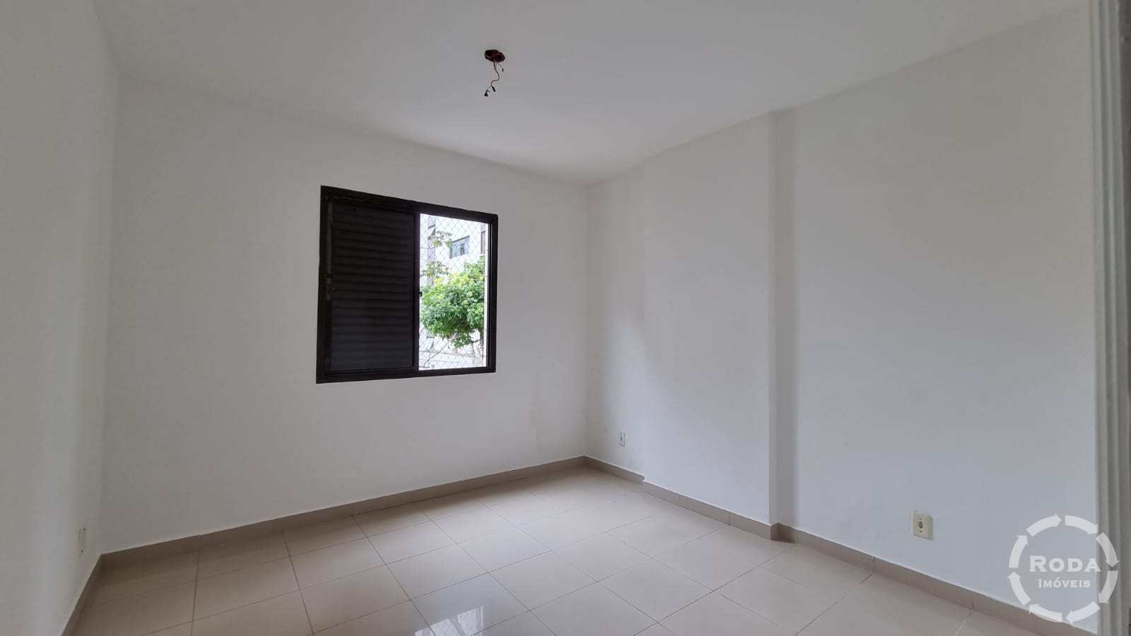 Apartamento à venda com 3 quartos, 127m² - Foto 5