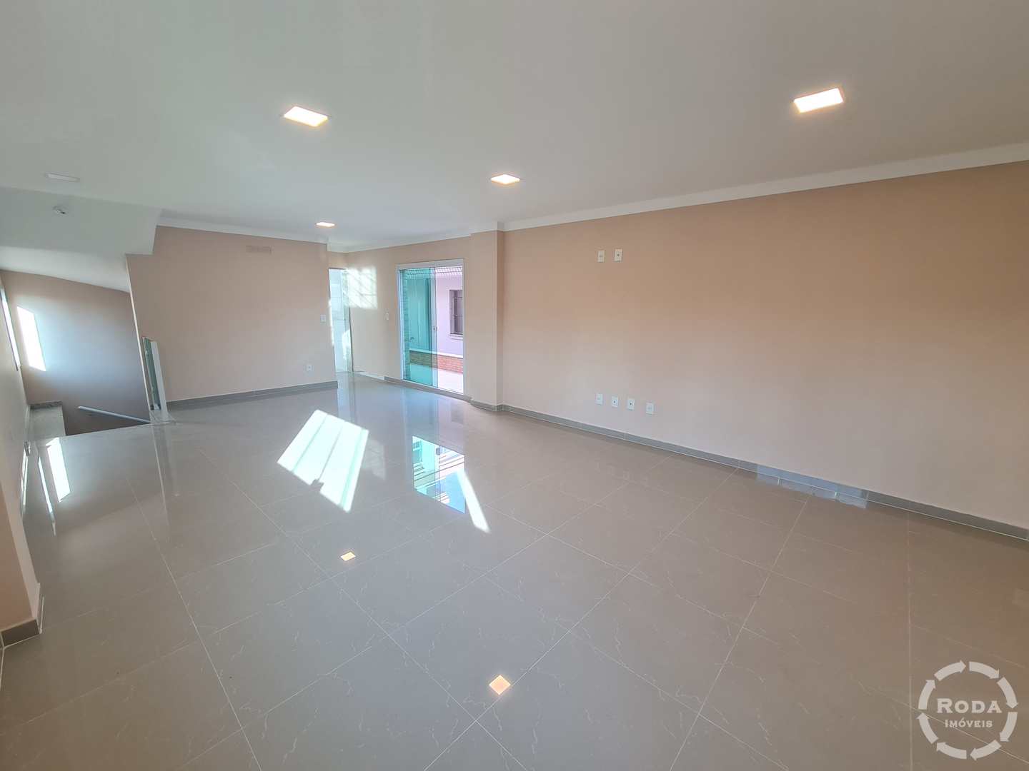 Casa à venda com 4 quartos, 360m² - Foto 23