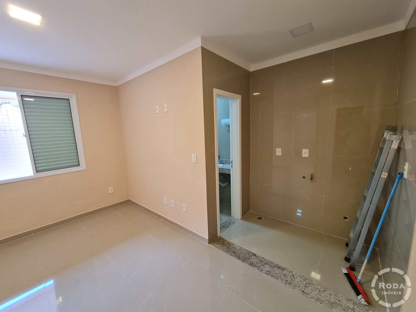 Casa à venda com 4 quartos, 360m² - Foto 15