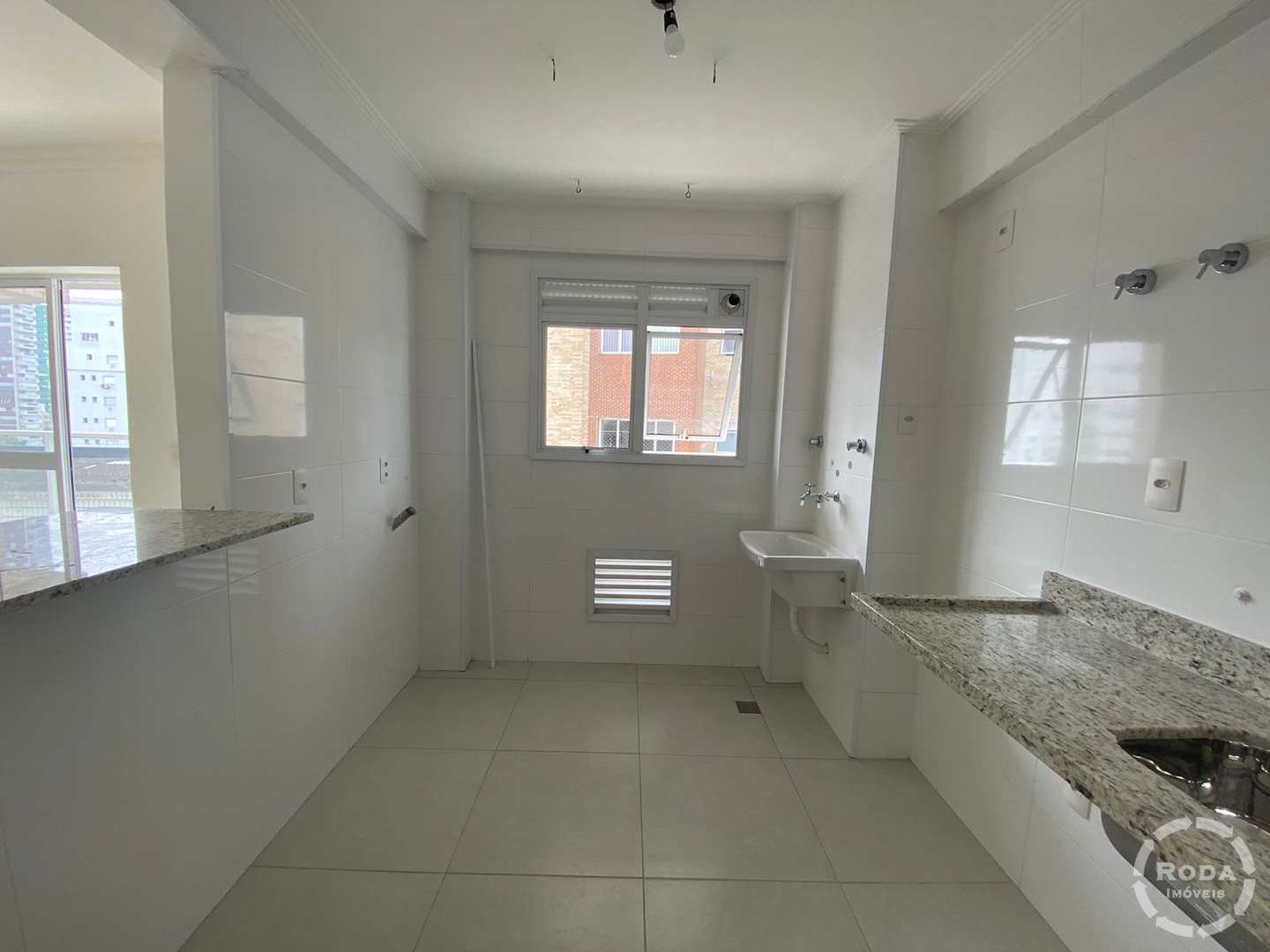 Apartamento à venda com 1 quarto, 70m² - Foto 11