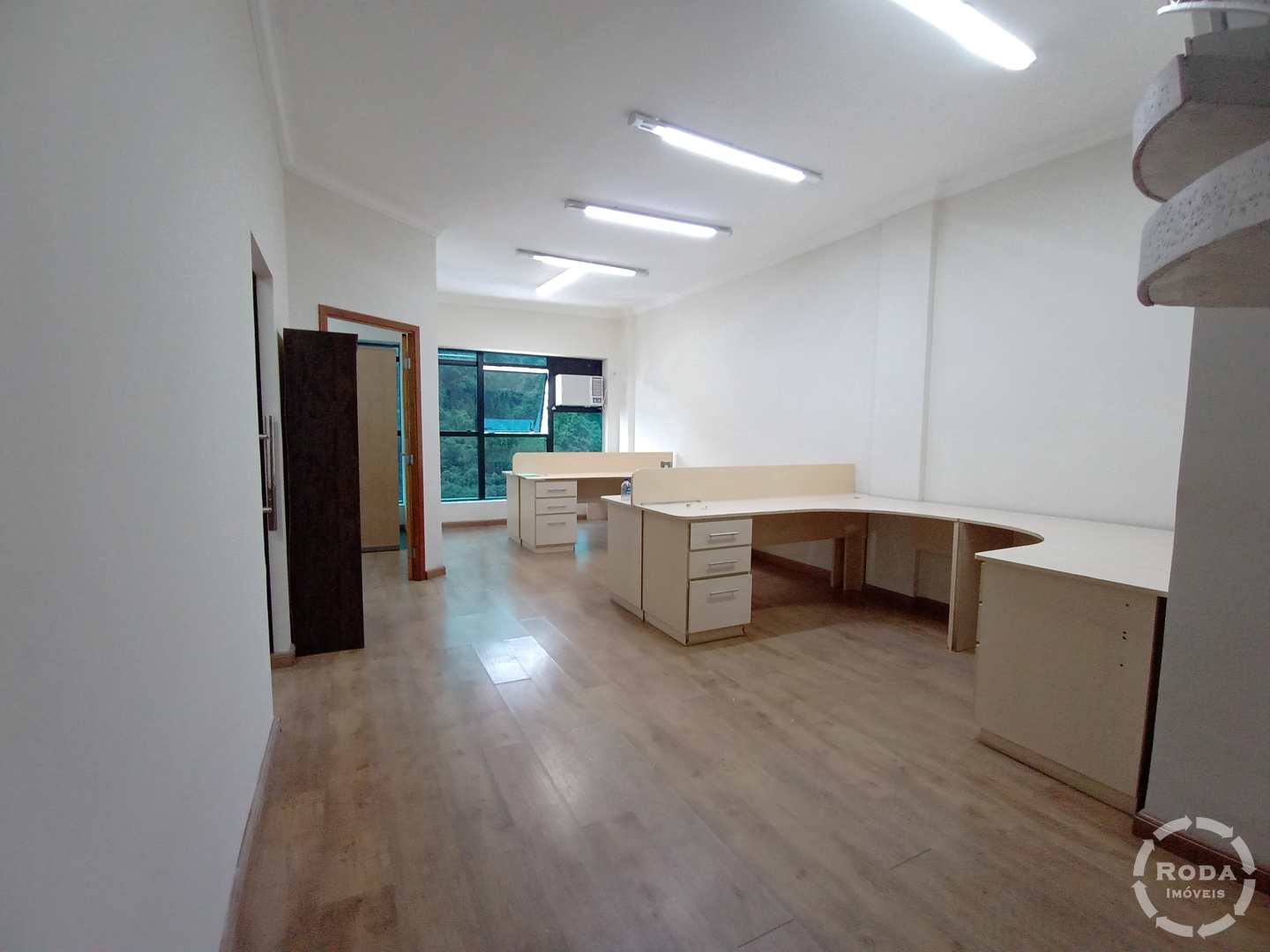 Prédio Inteiro à venda e aluguel, 150m² - Foto 1