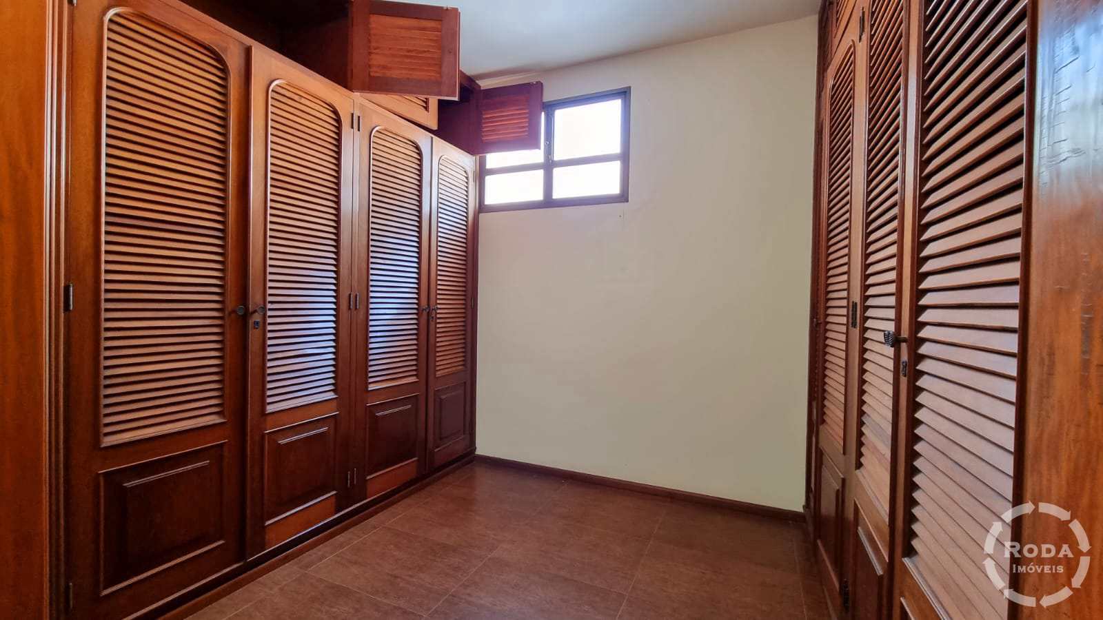 Sobrado para alugar com 7 quartos, 557m² - Foto 55