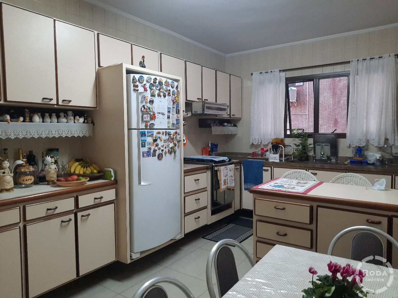 Apartamento à venda com 4 quartos, 182m² - Foto 10