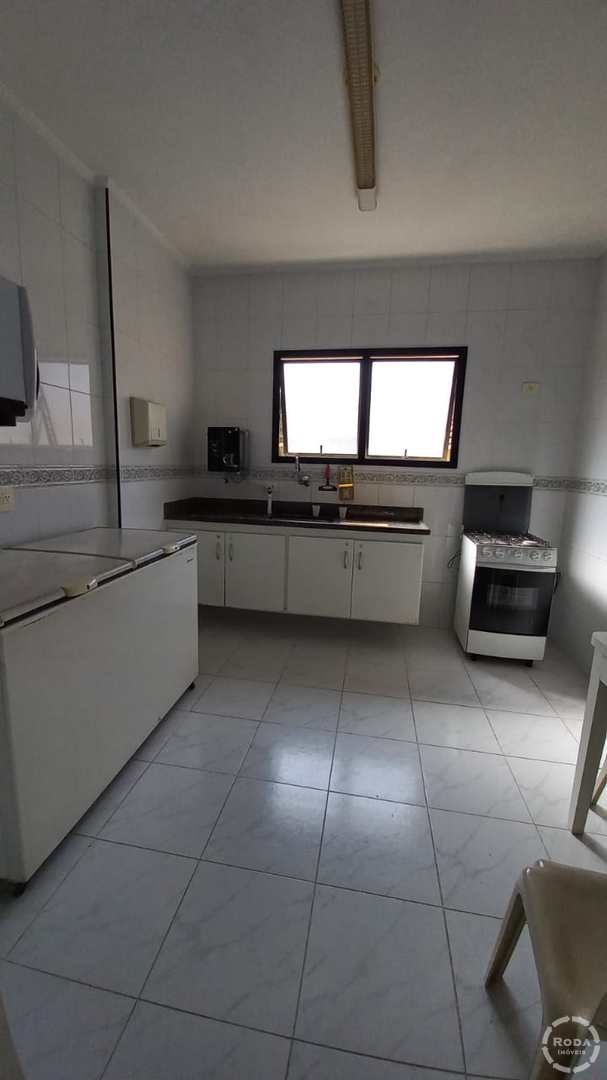 Apartamento à venda com 3 quartos, 150m² - Foto 33