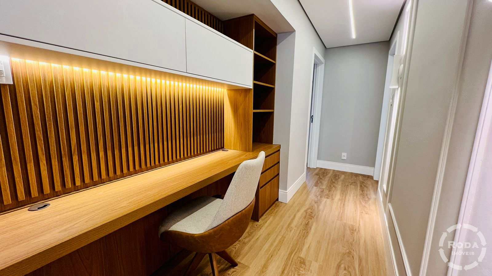 Apartamento à venda com 3 quartos, 240m² - Foto 21