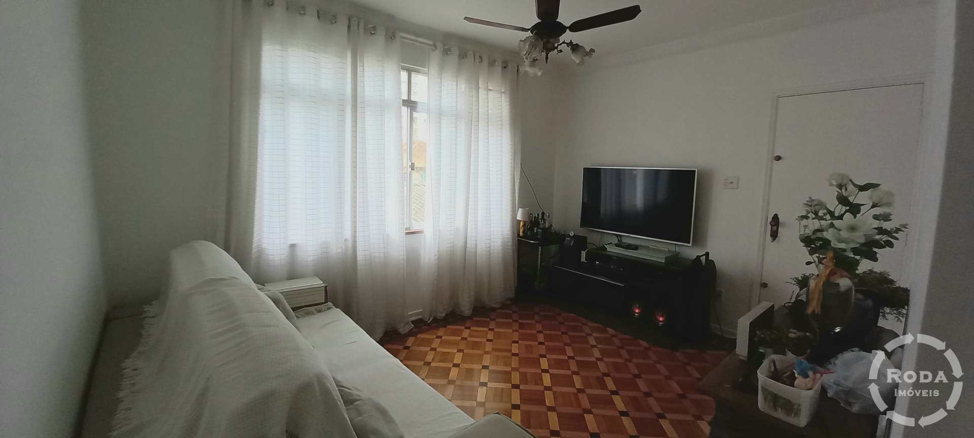 Apartamento à venda com 2 quartos, 70m² - Foto 1