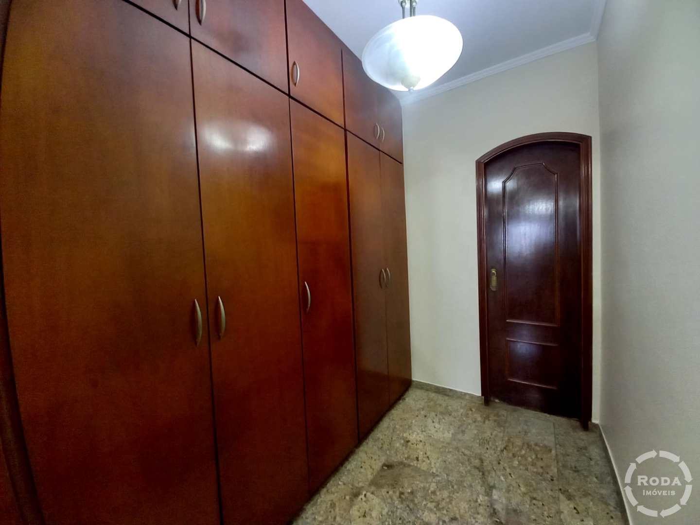 Casa à venda com 3 quartos, 215m² - Foto 14