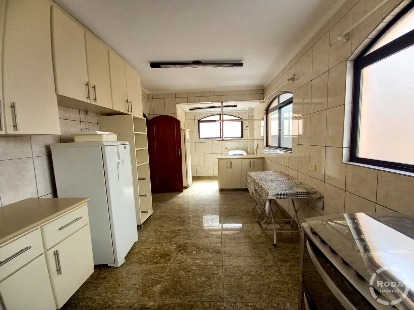 Casa à venda com 3 quartos, 215m² - Foto 27