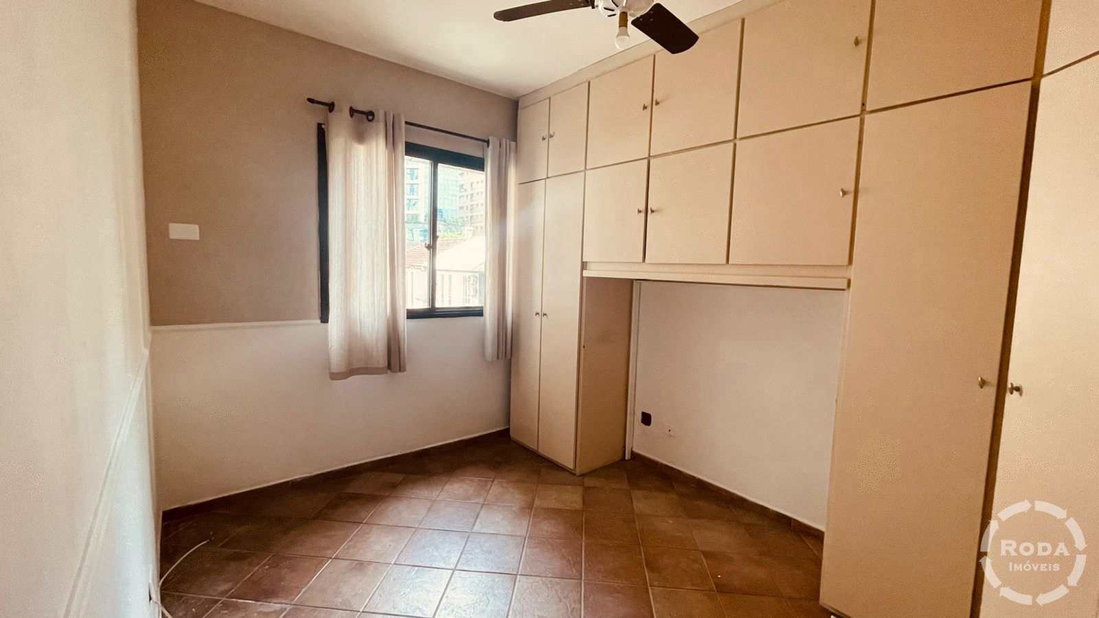 Apartamento à venda com 1 quarto, 50m² - Foto 9