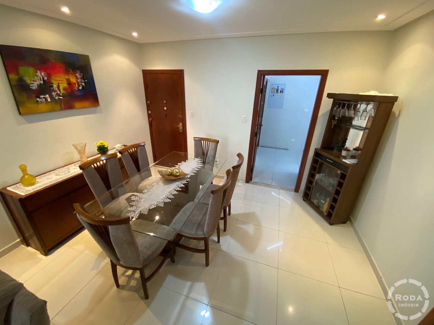 Apartamento à venda com 2 quartos, 110m² - Foto 3