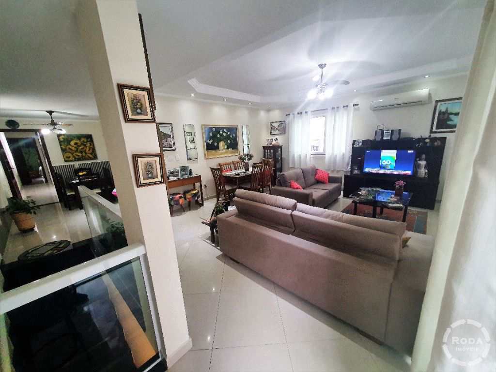 Casa à venda com 3 quartos, 145m² - Foto 4