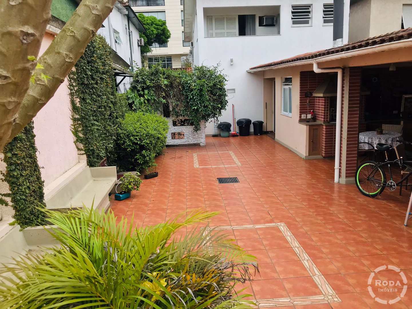 Sobrado à venda com 3 quartos, 300m² - Foto 11