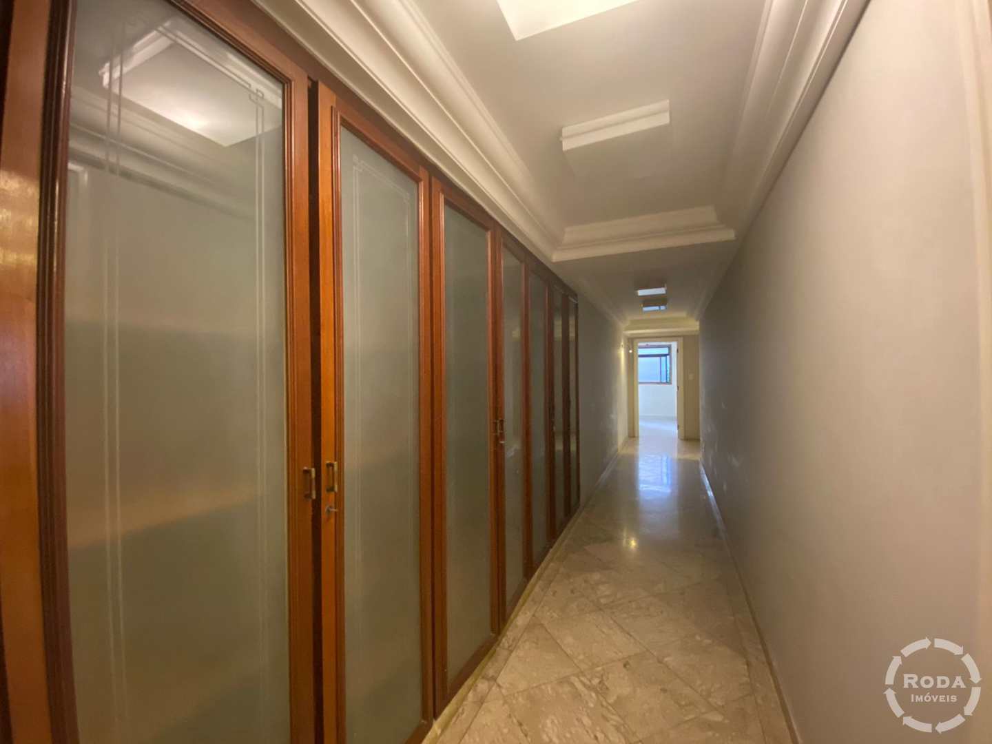 Apartamento à venda com 4 quartos, 380m² - Foto 47