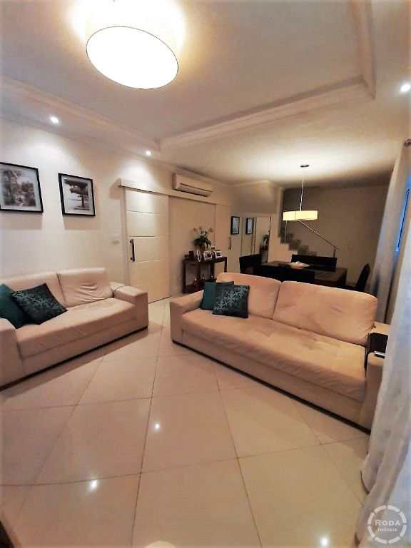 Casa de Condomínio à venda com 3 quartos, 150m² - Foto 2