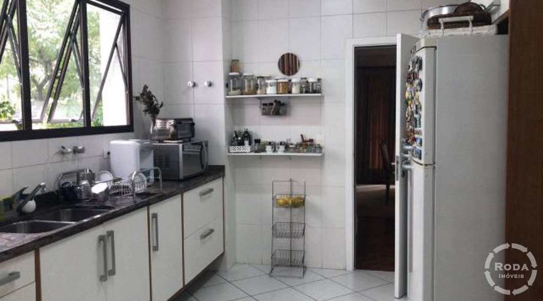 Apartamento para alugar com 4 quartos, 398m² - Foto 16