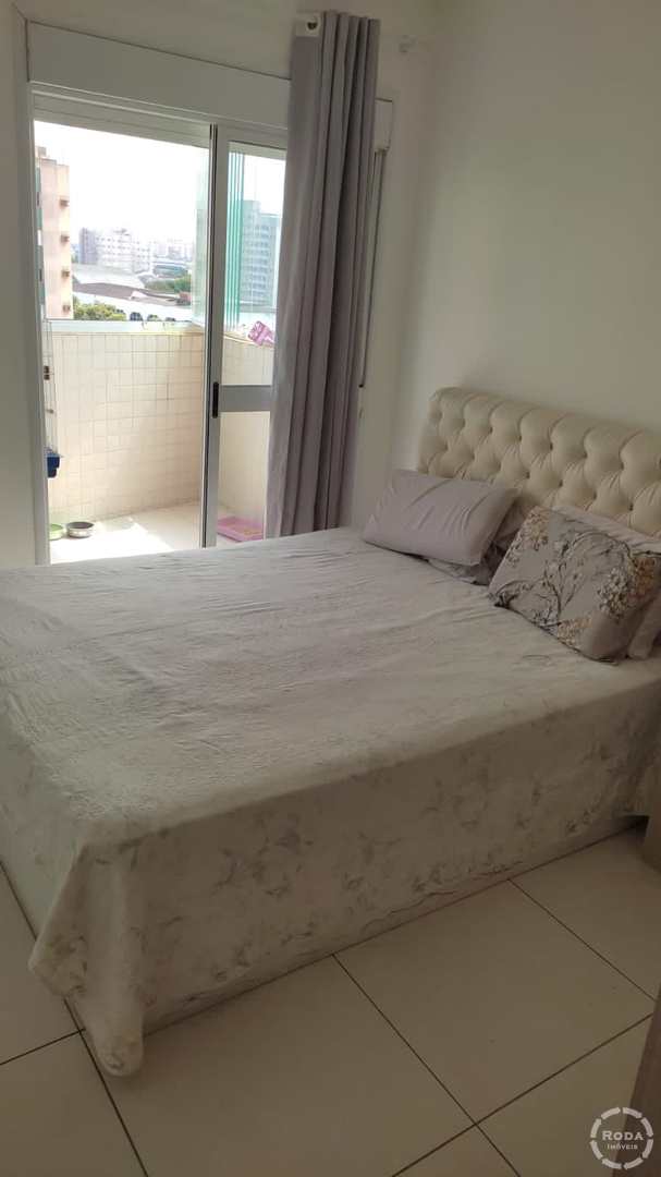 Apartamento à venda com 2 quartos, 75m² - Foto 2