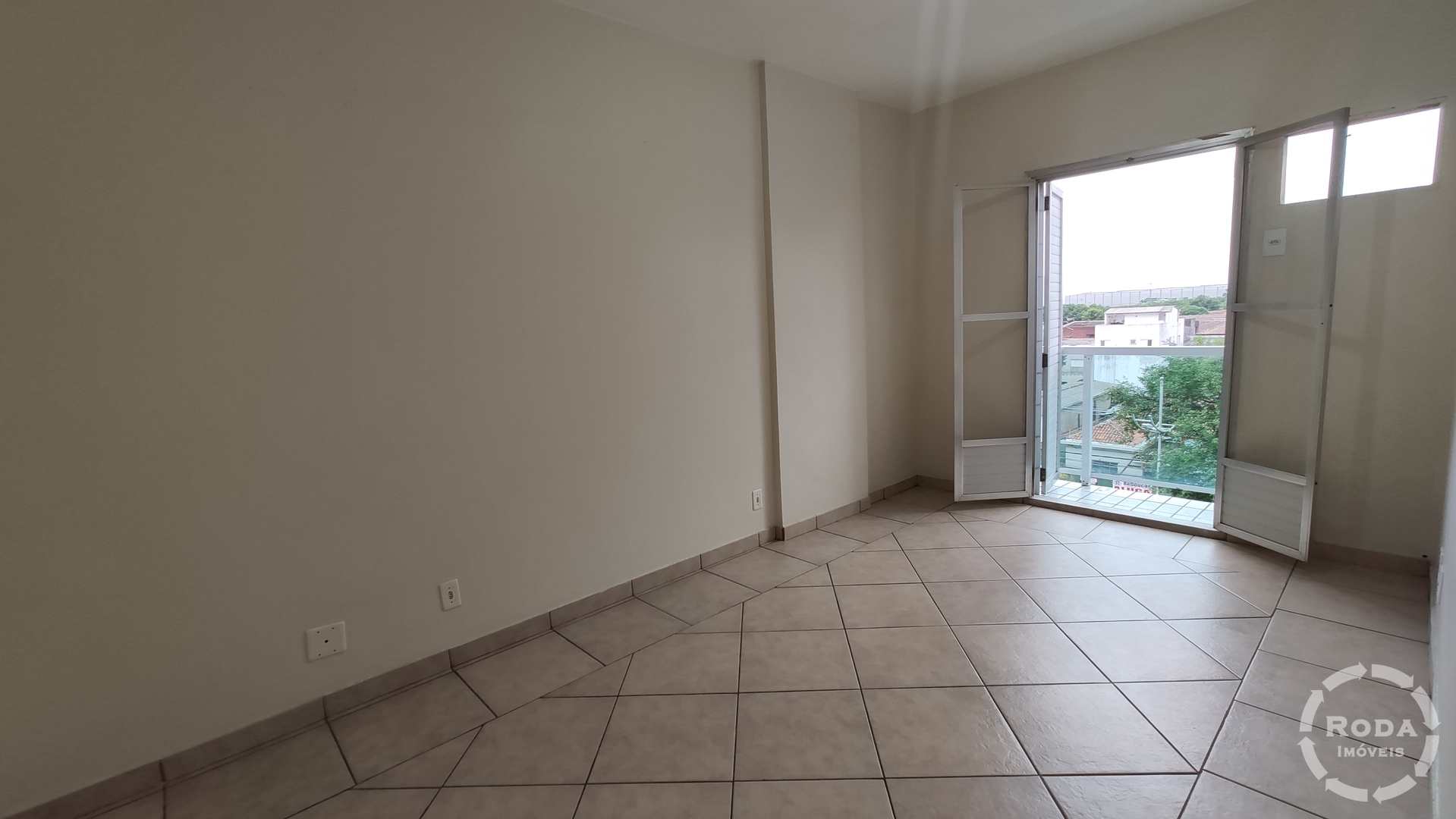 Apartamento à venda com 2 quartos, 100m² - Foto 5