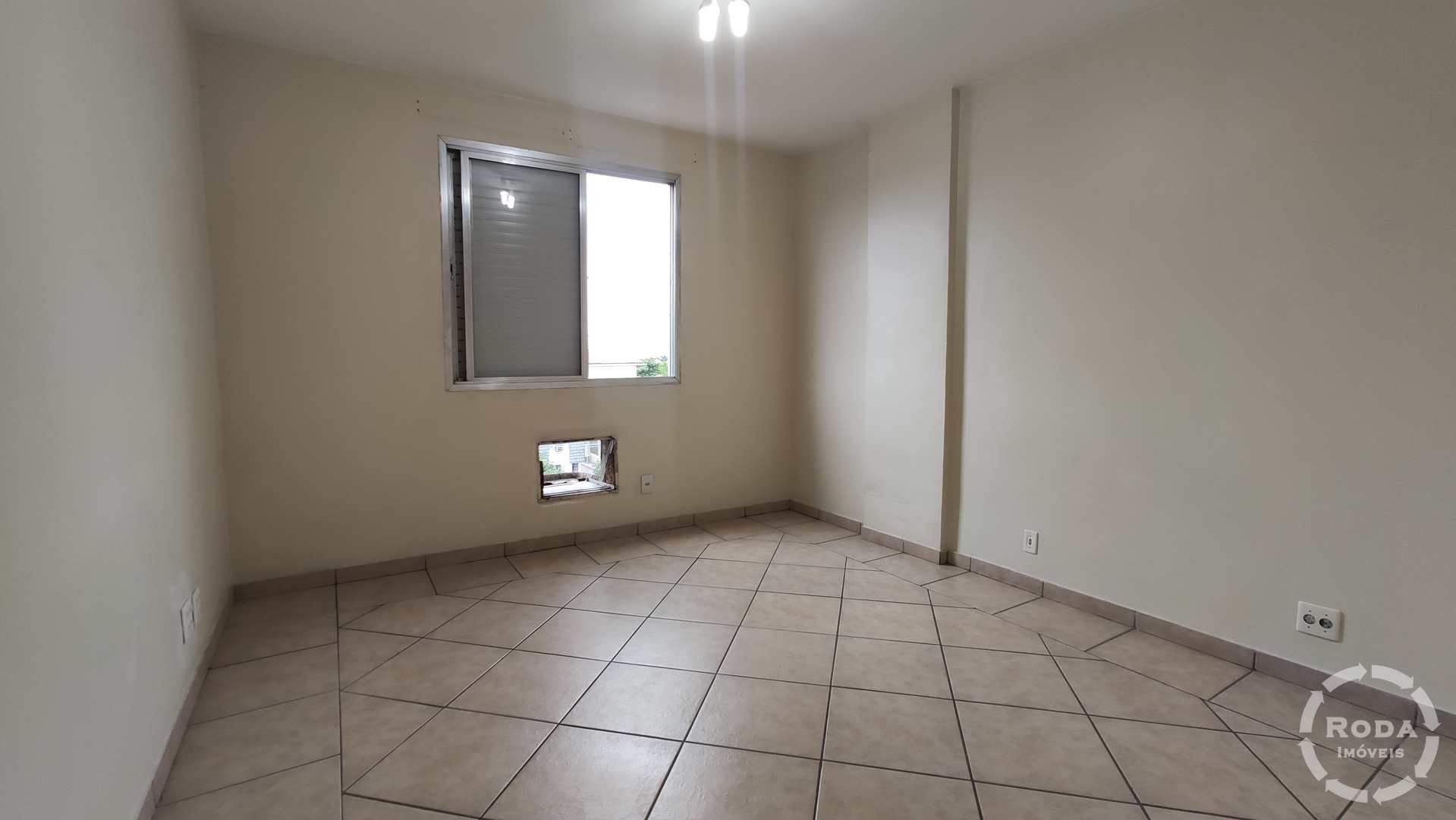 Apartamento à venda com 2 quartos, 100m² - Foto 7