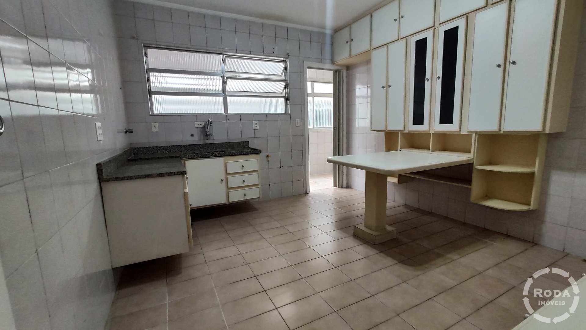 Apartamento à venda com 2 quartos, 100m² - Foto 11