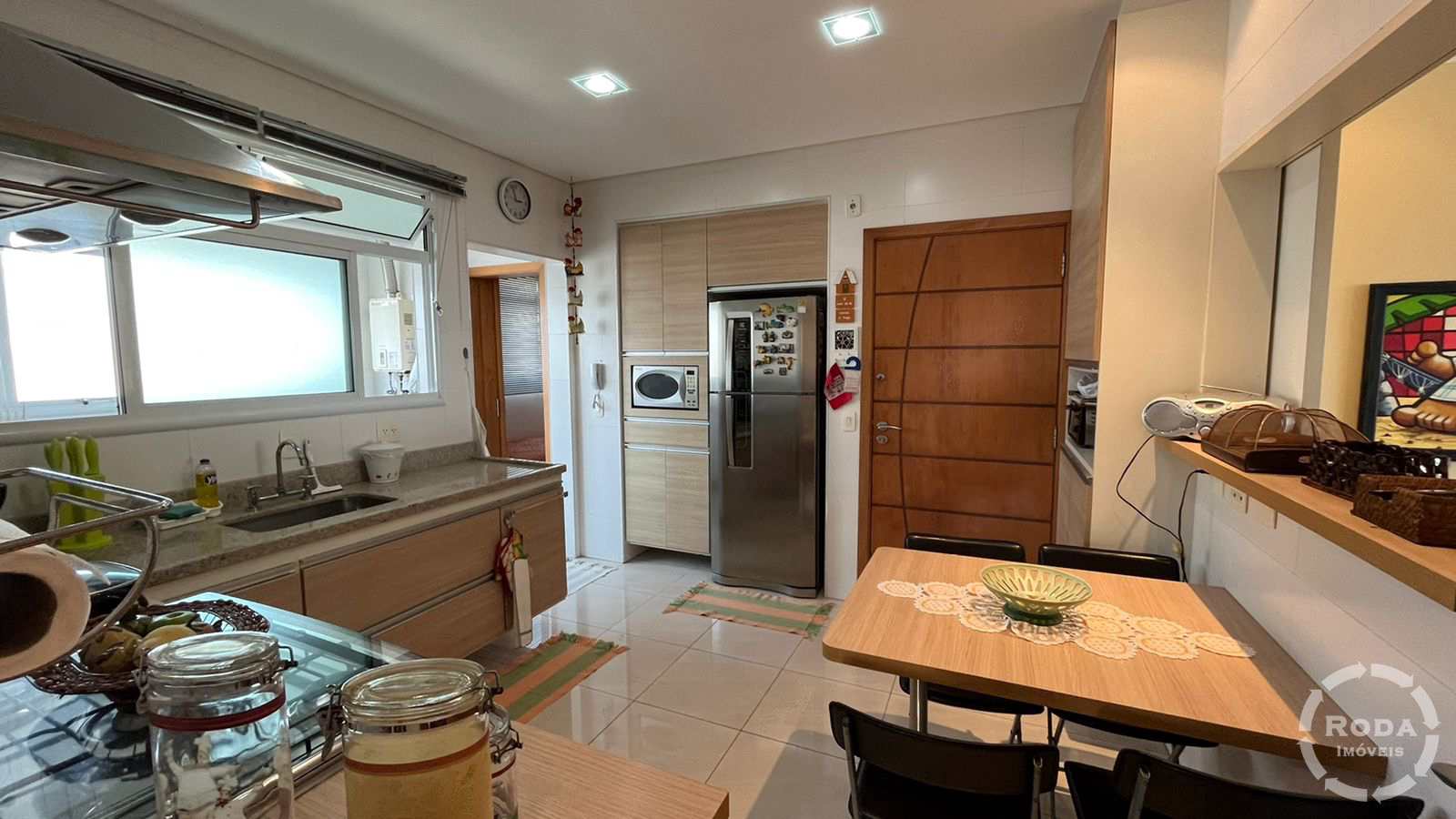 Apartamento à venda com 3 quartos, 141m² - Foto 10