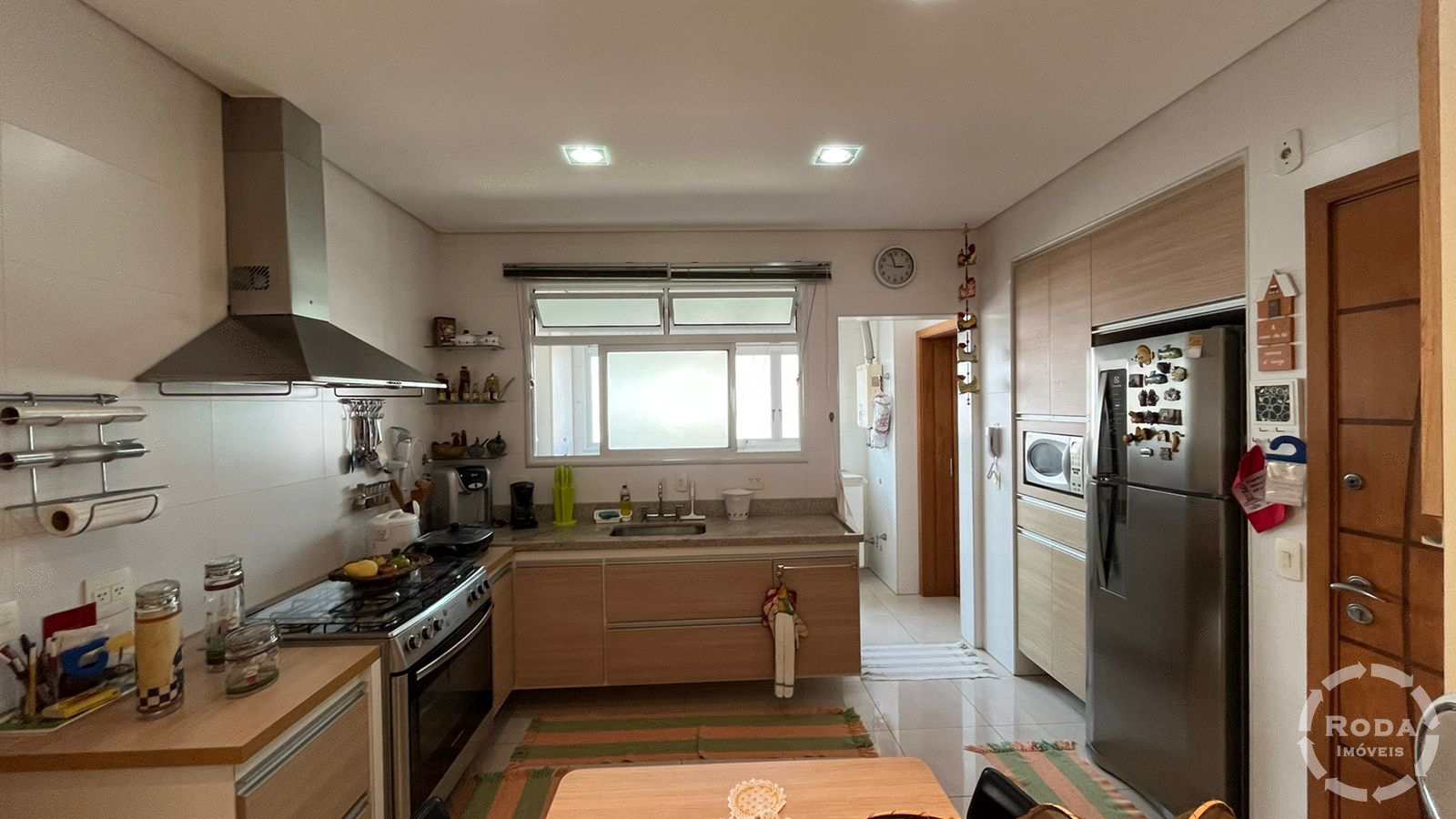 Apartamento à venda com 3 quartos, 141m² - Foto 7