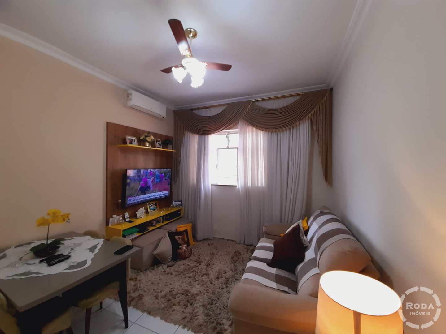 Apartamento à venda com 2 quartos, 60m² - Foto 3