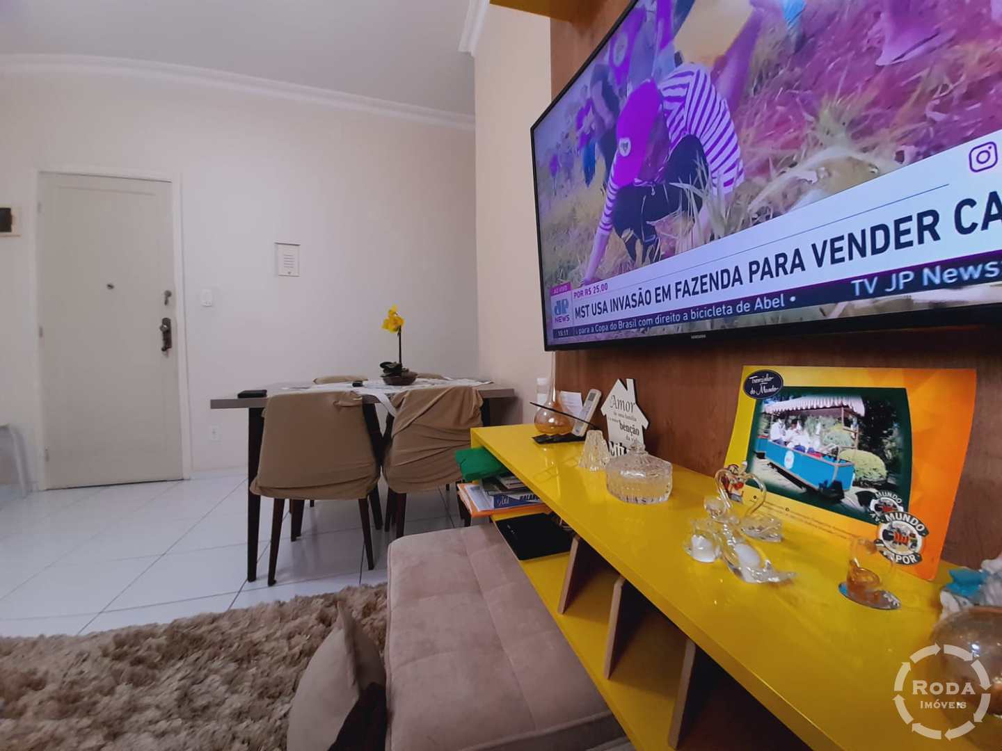 Apartamento à venda com 2 quartos, 60m² - Foto 1