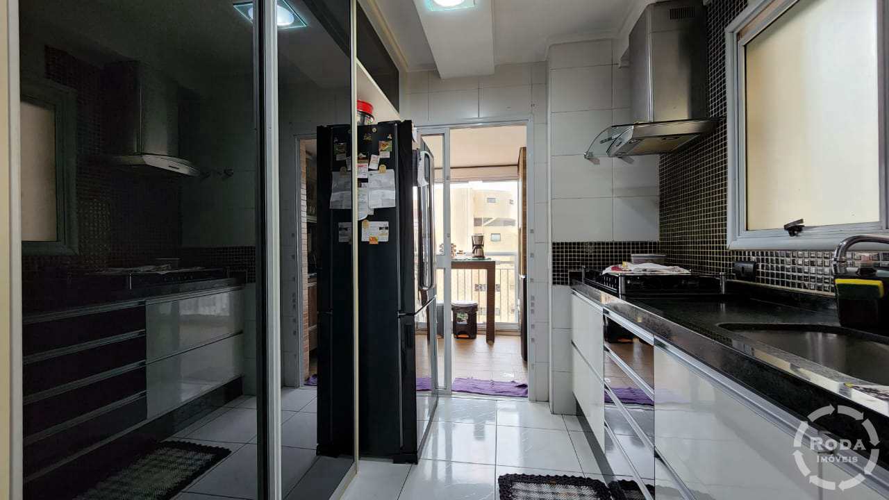 Apartamento à venda com 3 quartos, 139m² - Foto 35