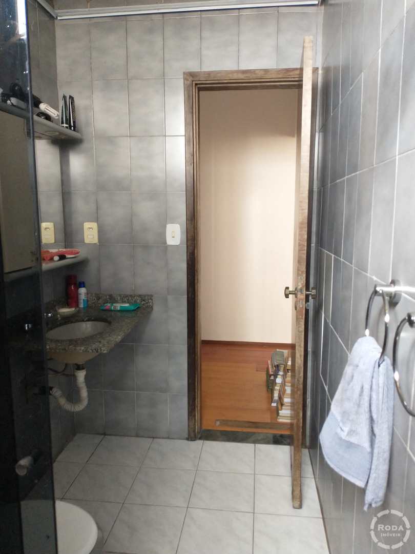 Apartamento à venda com 3 quartos, 159m² - Foto 9