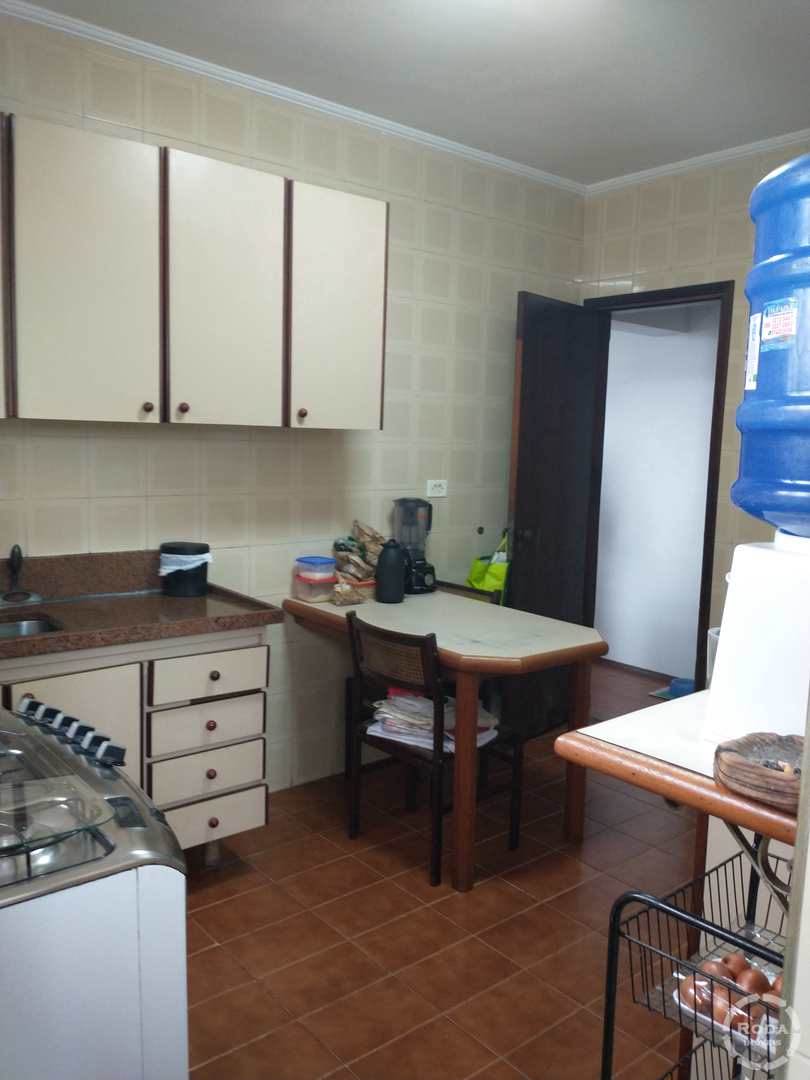 Apartamento à venda com 3 quartos, 159m² - Foto 18