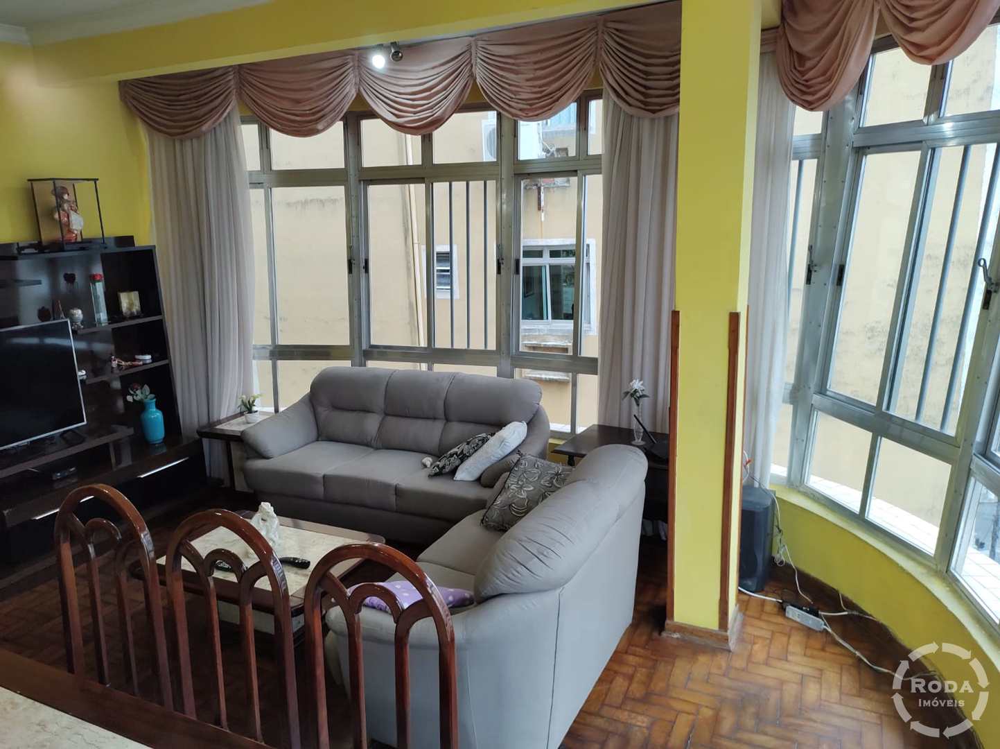 Apartamento à venda com 3 quartos, 136m² - Foto 7