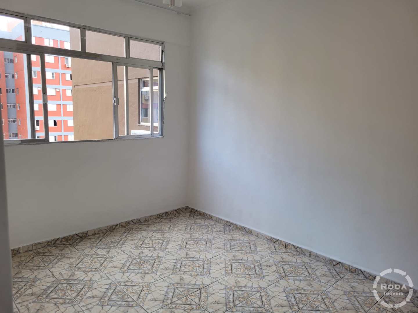 Apartamento à venda com 2 quartos, 50m² - Foto 2