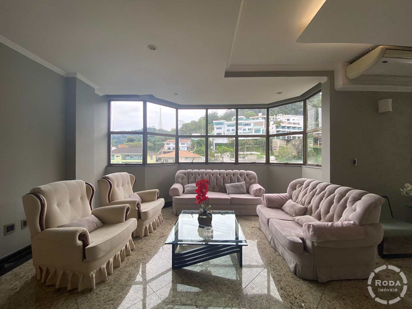 Casa à venda com 6 quartos, 824m² - Foto 4