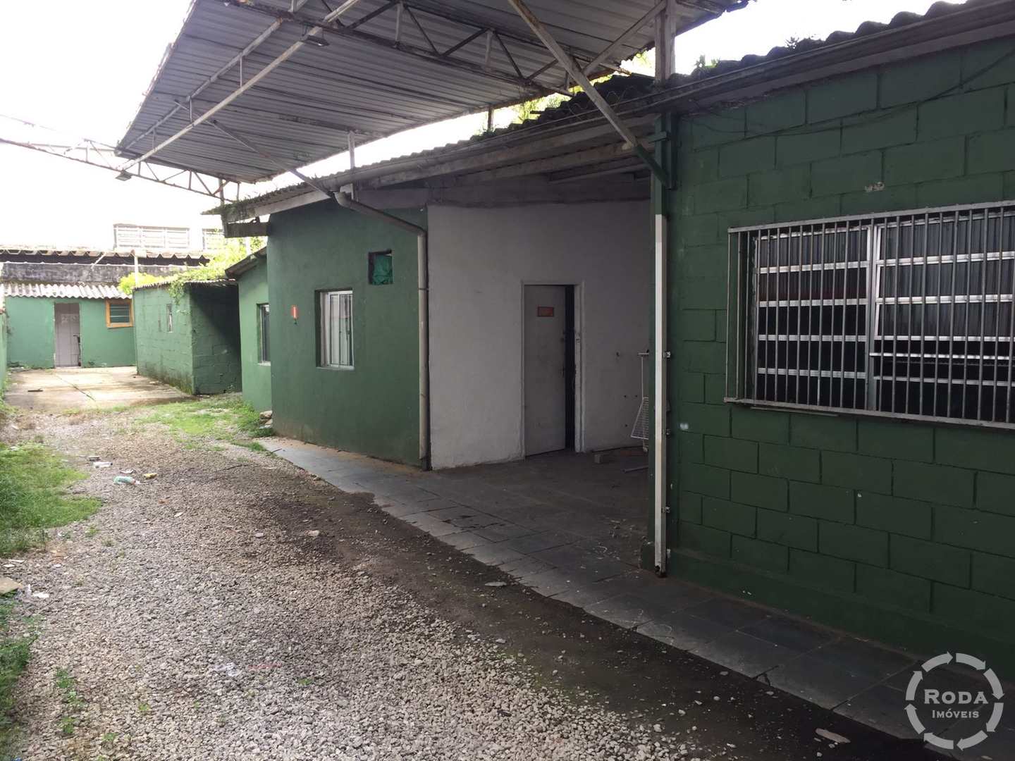 Loteamento e Condomínio para alugar, 750m² - Foto 1