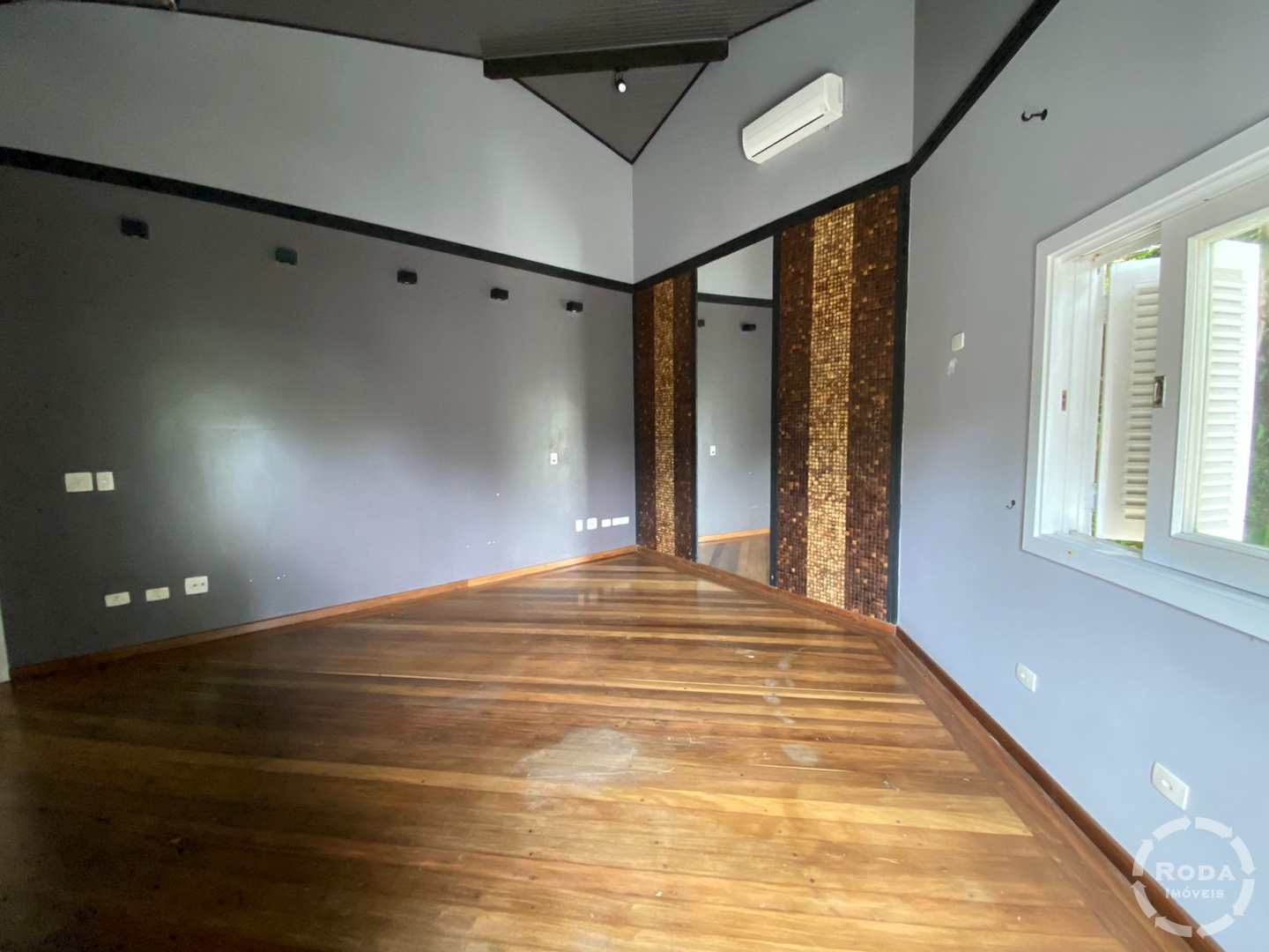 Casa à venda com 4 quartos, 1100m² - Foto 93