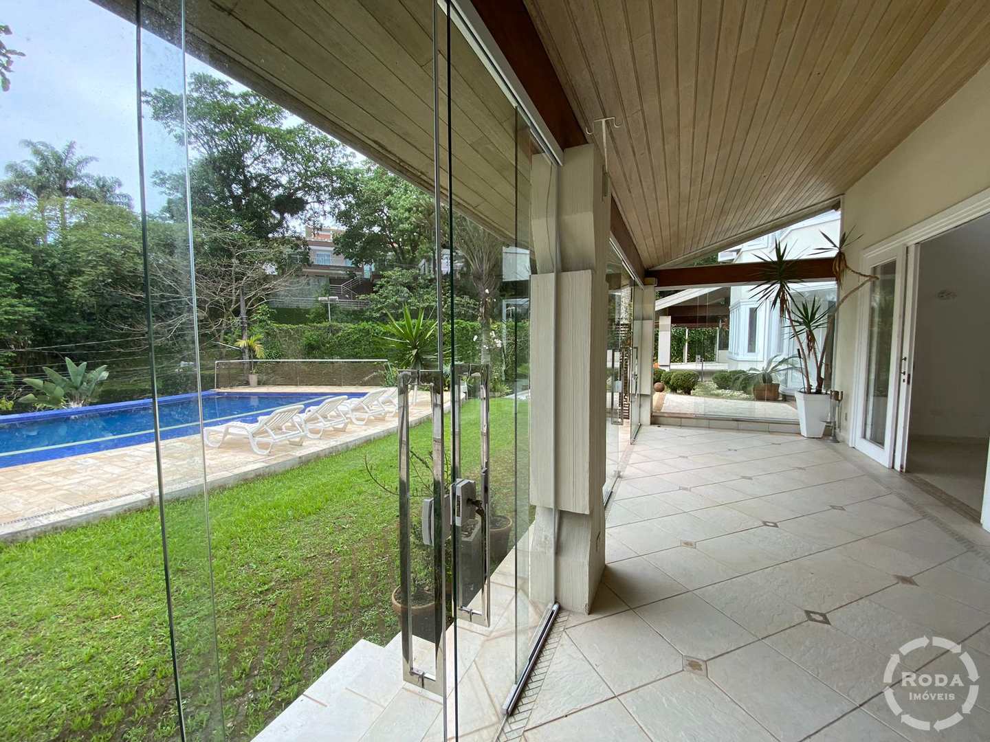 Casa à venda com 4 quartos, 1100m² - Foto 72