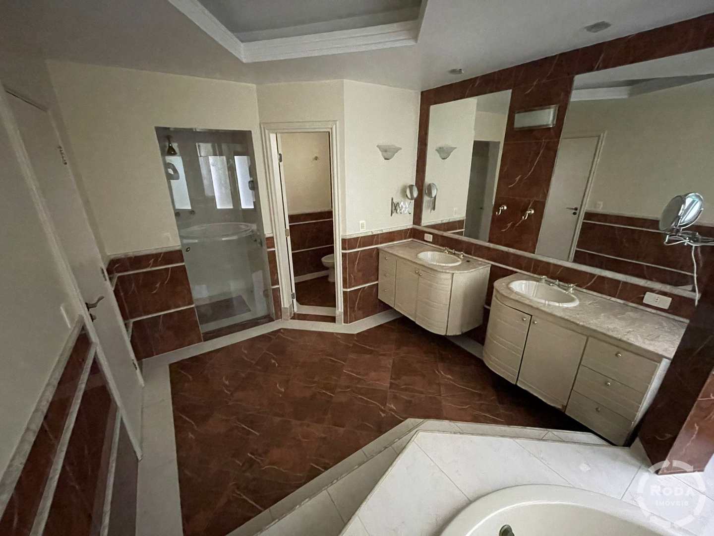 Casa à venda com 4 quartos, 1100m² - Foto 33