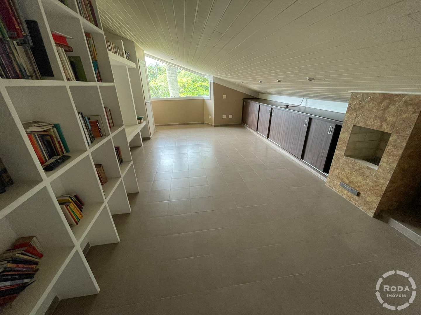 Casa à venda com 4 quartos, 1100m² - Foto 24