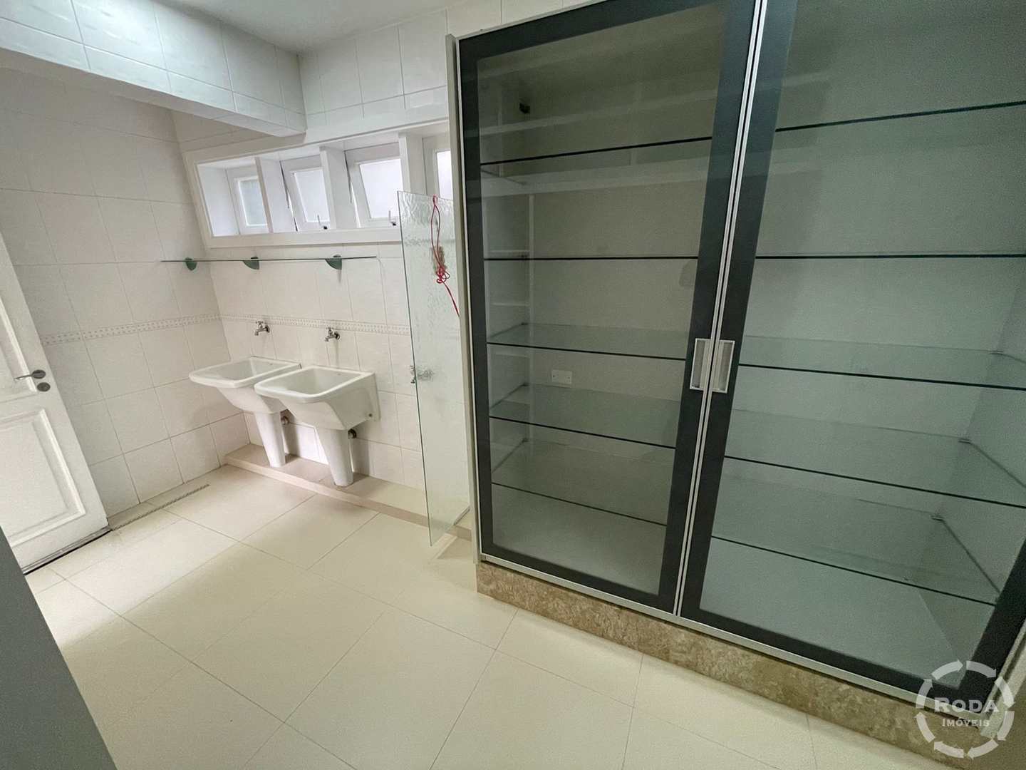 Casa à venda com 4 quartos, 1100m² - Foto 57