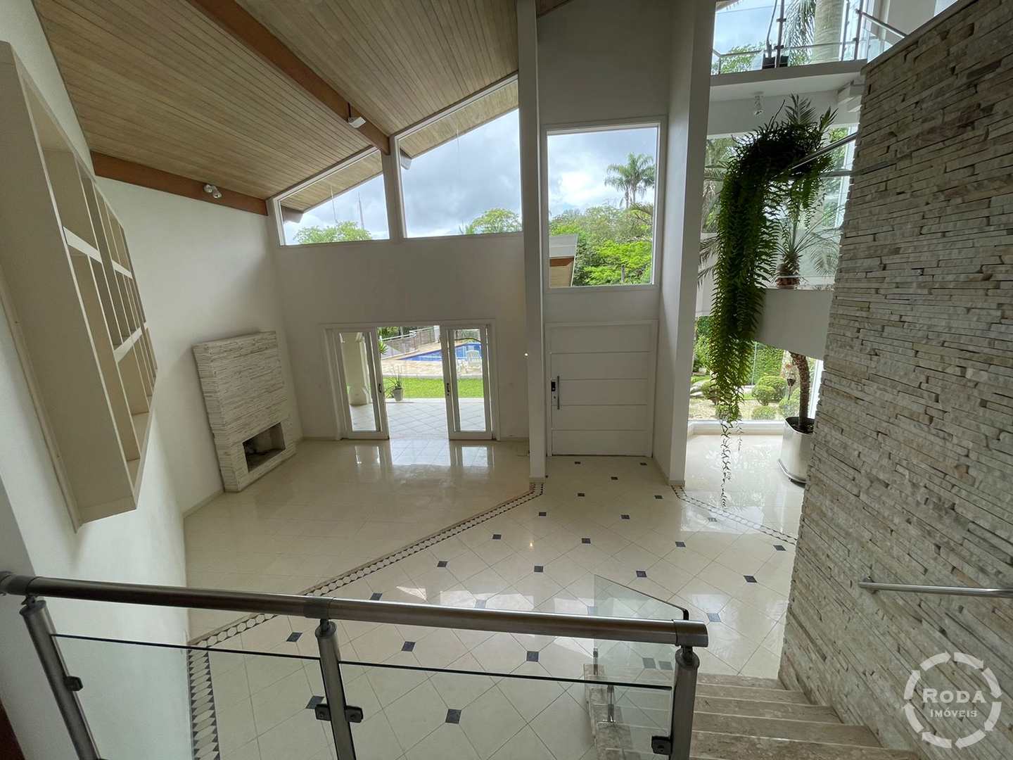 Casa à venda com 4 quartos, 1100m² - Foto 17