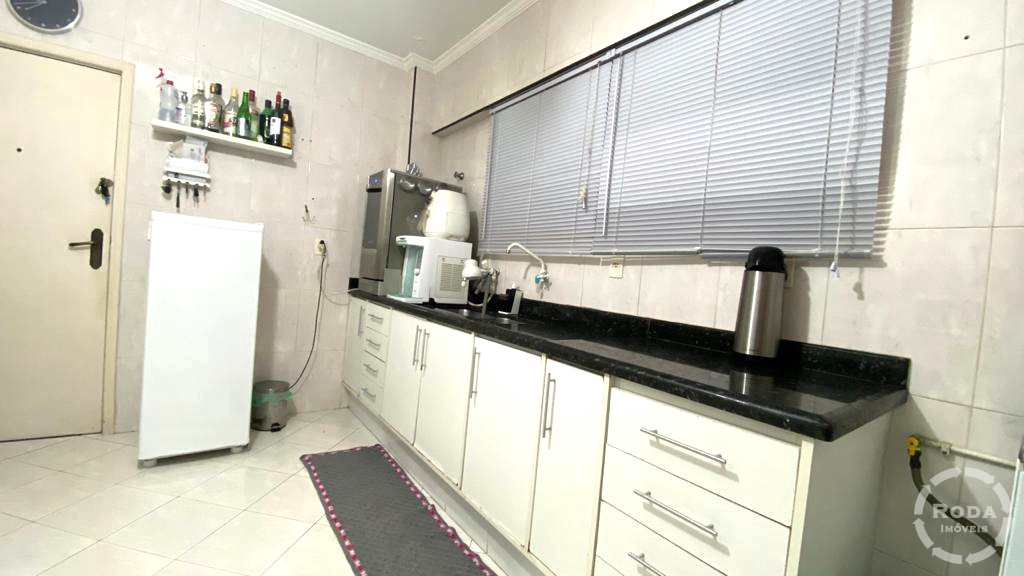 Apartamento à venda com 3 quartos, 190m² - Foto 25