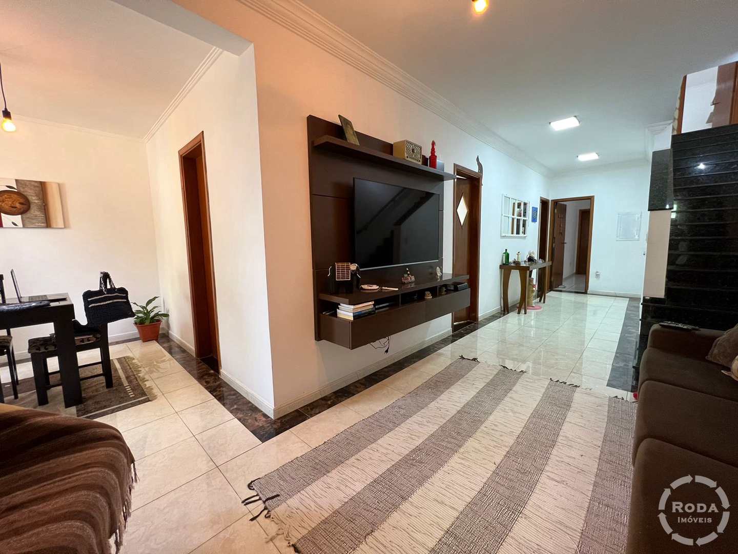 Casa à venda com 4 quartos, 183m² - Foto 8