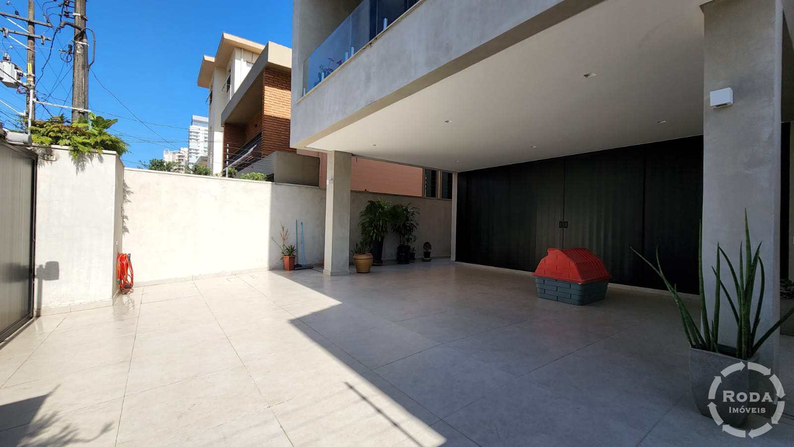 Casa à venda com 4 quartos, 376m² - Foto 70