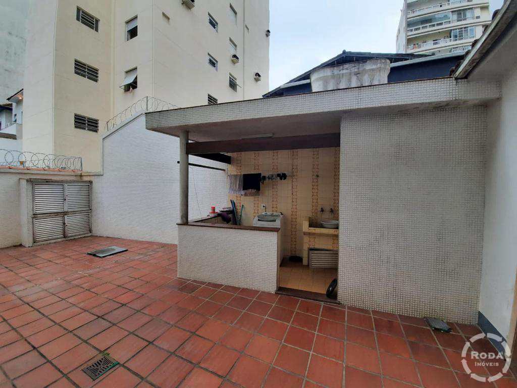 Sobrado para alugar com 3 quartos, 264m² - Foto 1